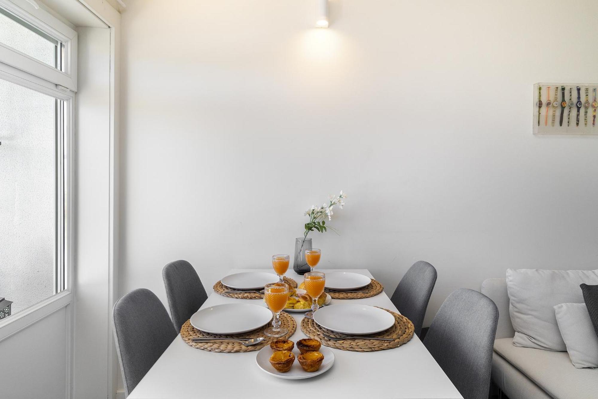 Whome Study & Surf Carcavelos 1-Bed By Beach & Nova Sbe Exteriör bild